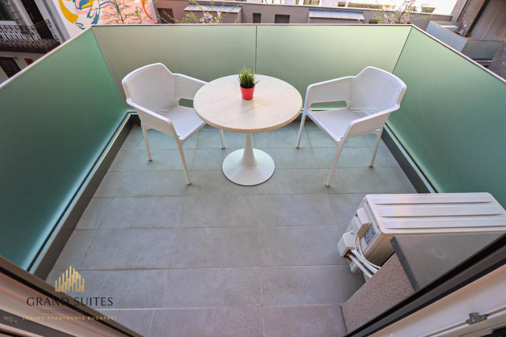 Grand Suites Promenade Boedapest Buitenkant foto