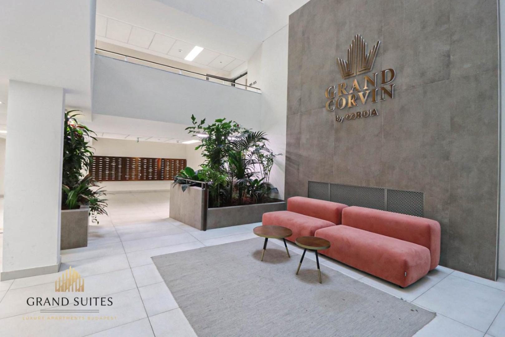 Grand Suites Promenade Boedapest Buitenkant foto