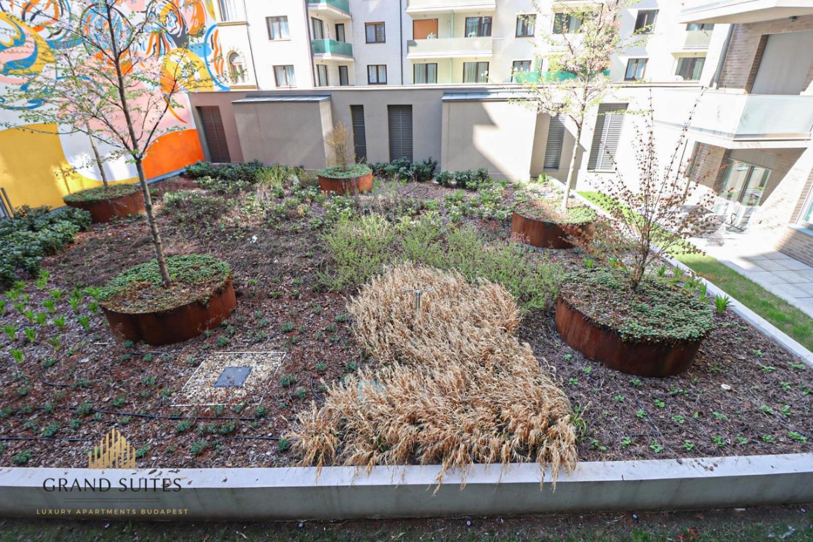 Grand Suites Promenade Boedapest Buitenkant foto
