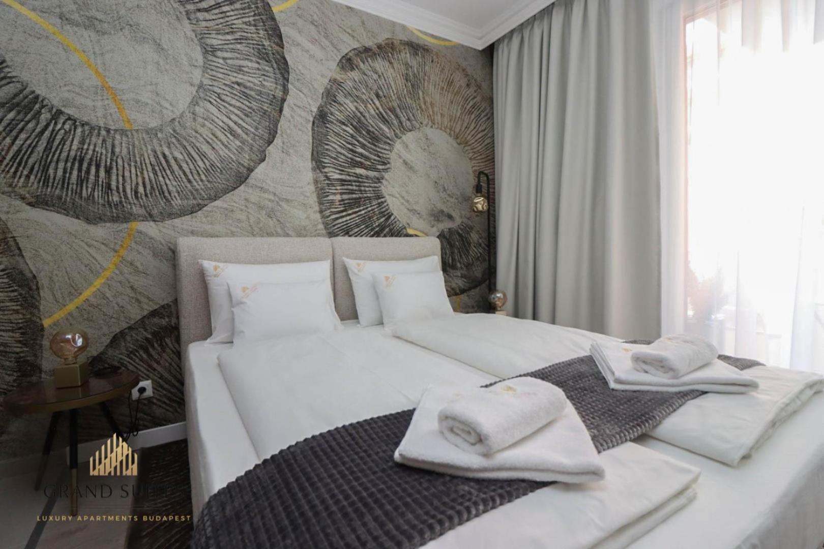 Grand Suites Promenade Boedapest Buitenkant foto