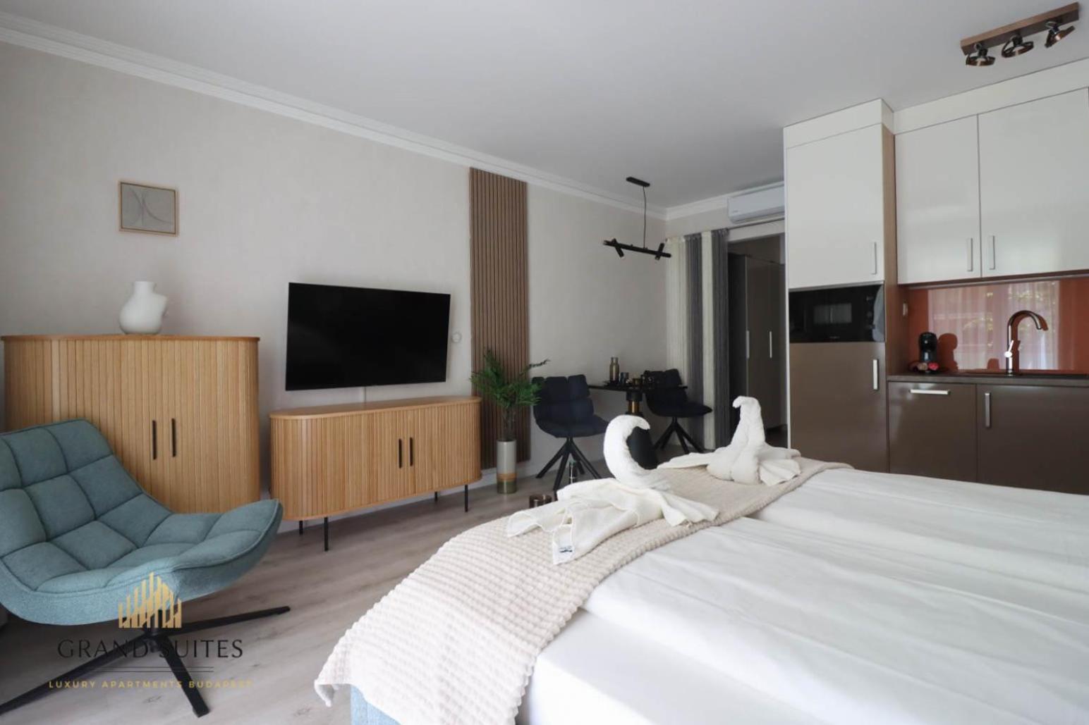 Grand Suites Promenade Boedapest Buitenkant foto
