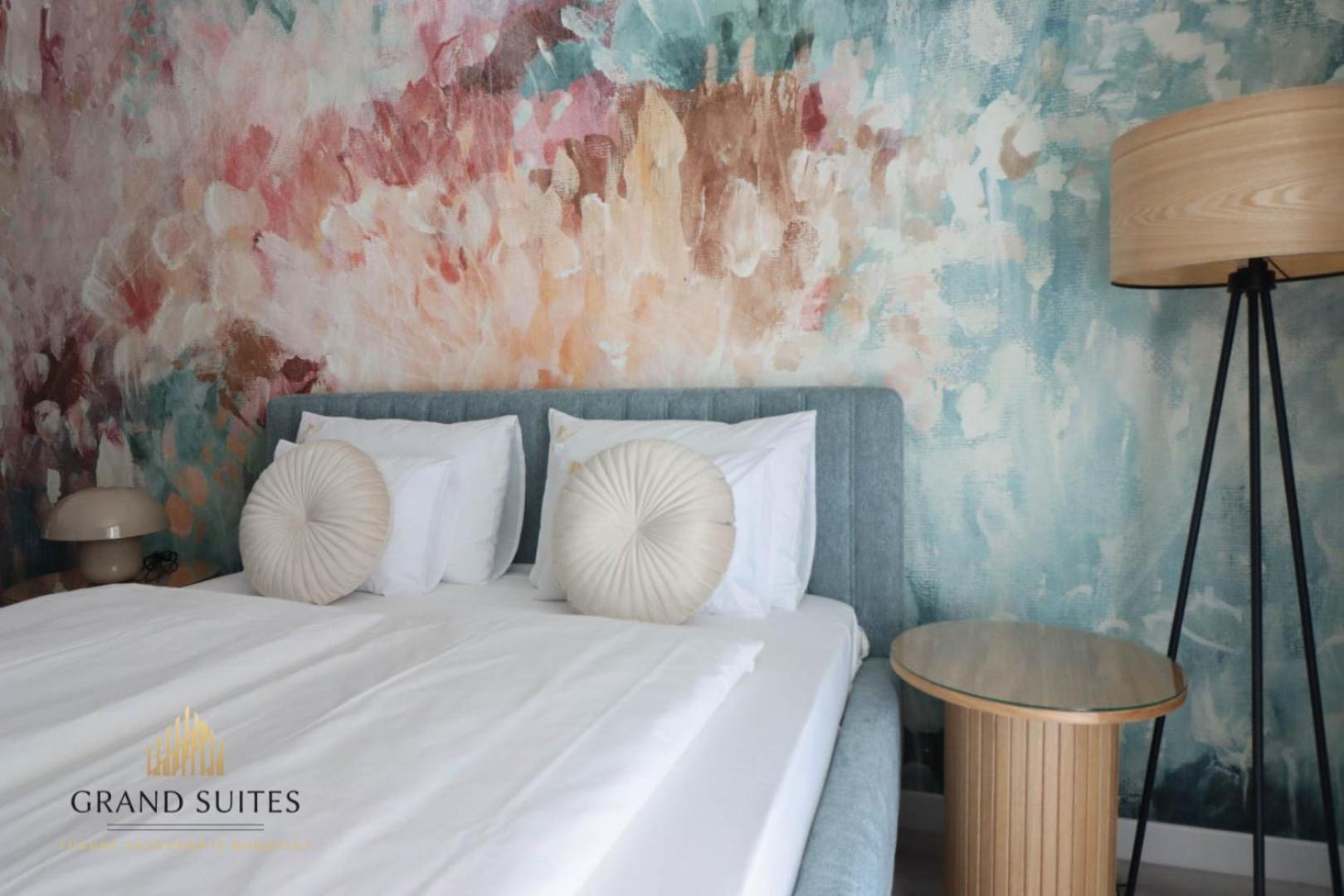 Grand Suites Promenade Boedapest Buitenkant foto